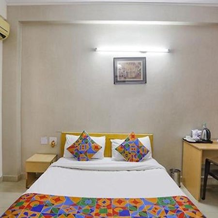 Fabexpress Ap International Hotel Noida Kültér fotó
