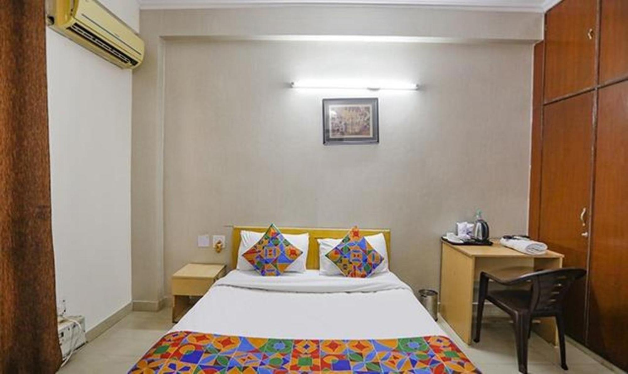 Fabexpress Ap International Hotel Noida Kültér fotó